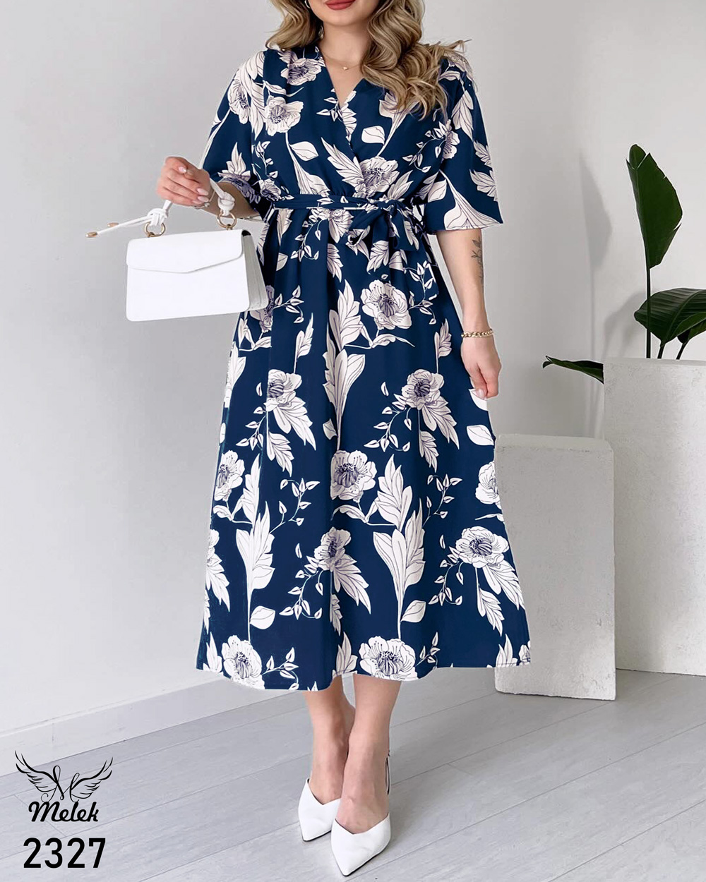 پیراهن مجلسی یقه ضربدری آستین کیمونو کمر کشی سایز بزرگ