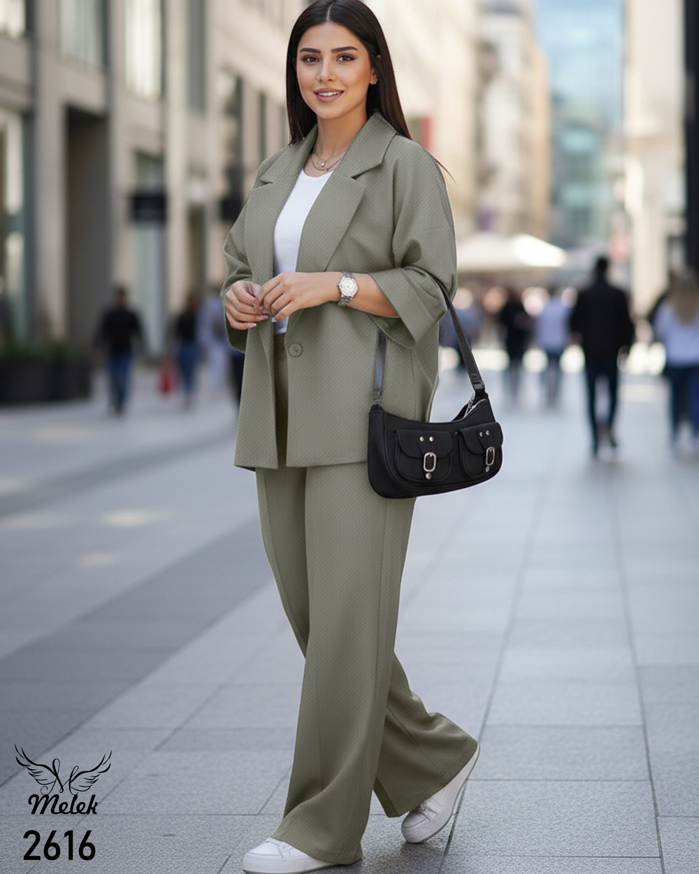 ست کت شلوار مجلسی یقه انگلیسی آستین سه ربع سایز بزرگ - غیر ژورنالی