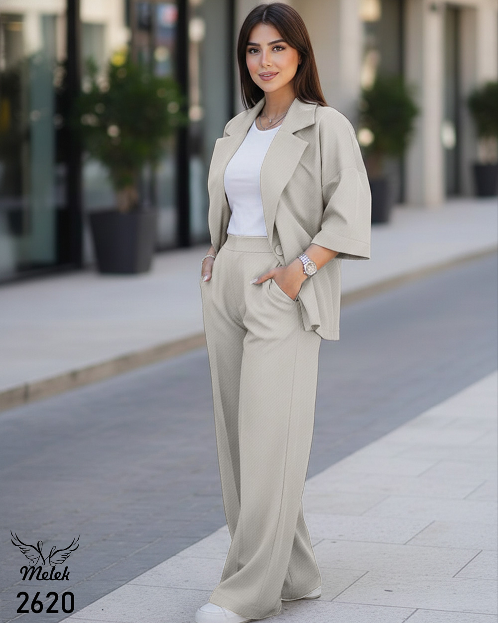 ست کت شلوار مجلسی یقه انگلیسی آستین سه ربع سایز بزرگ